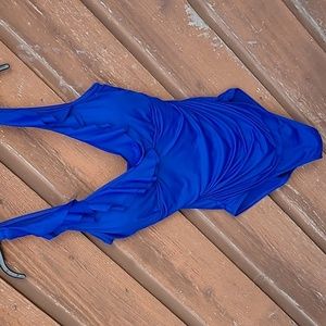 Like new Lauren, Ralph Lauren Flattering One piece Ruffled One piece Swimsuit
